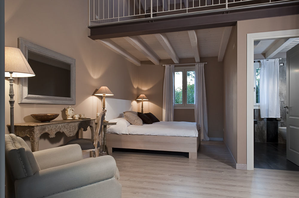 A Casa Di Delia B&B Charming House Сант-Элена-ди-Силея Экстерьер фото