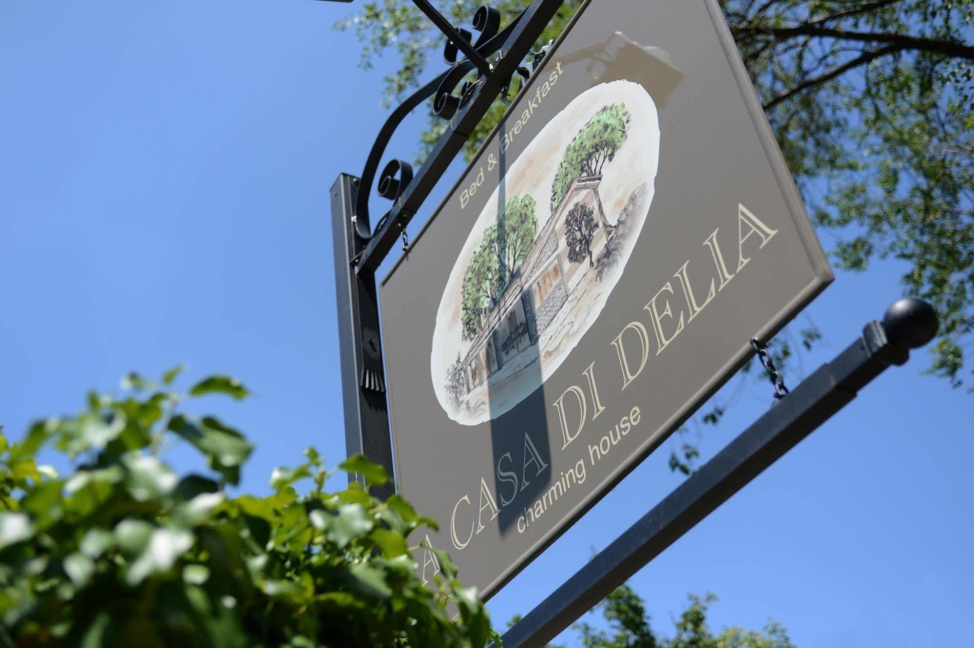A Casa Di Delia B&B Charming House Сант-Элена-ди-Силея Экстерьер фото